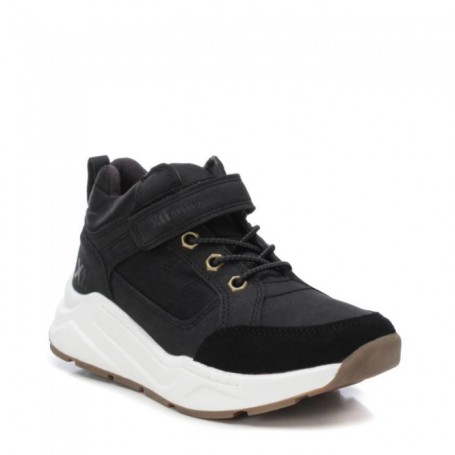 XTI Scarpe Sneakers con Strappo e Lacci Elastici (Vegan), Kids -   NER (Nero) 