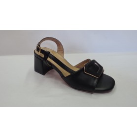Galia Sandali Donna In Ecopelle Con Cinturino, Fibbia ed Accessorio - NER (Nero)